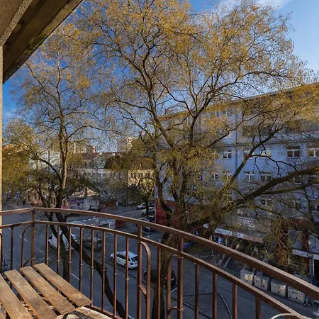 Comfort Retreat With Balcony * Bratislava